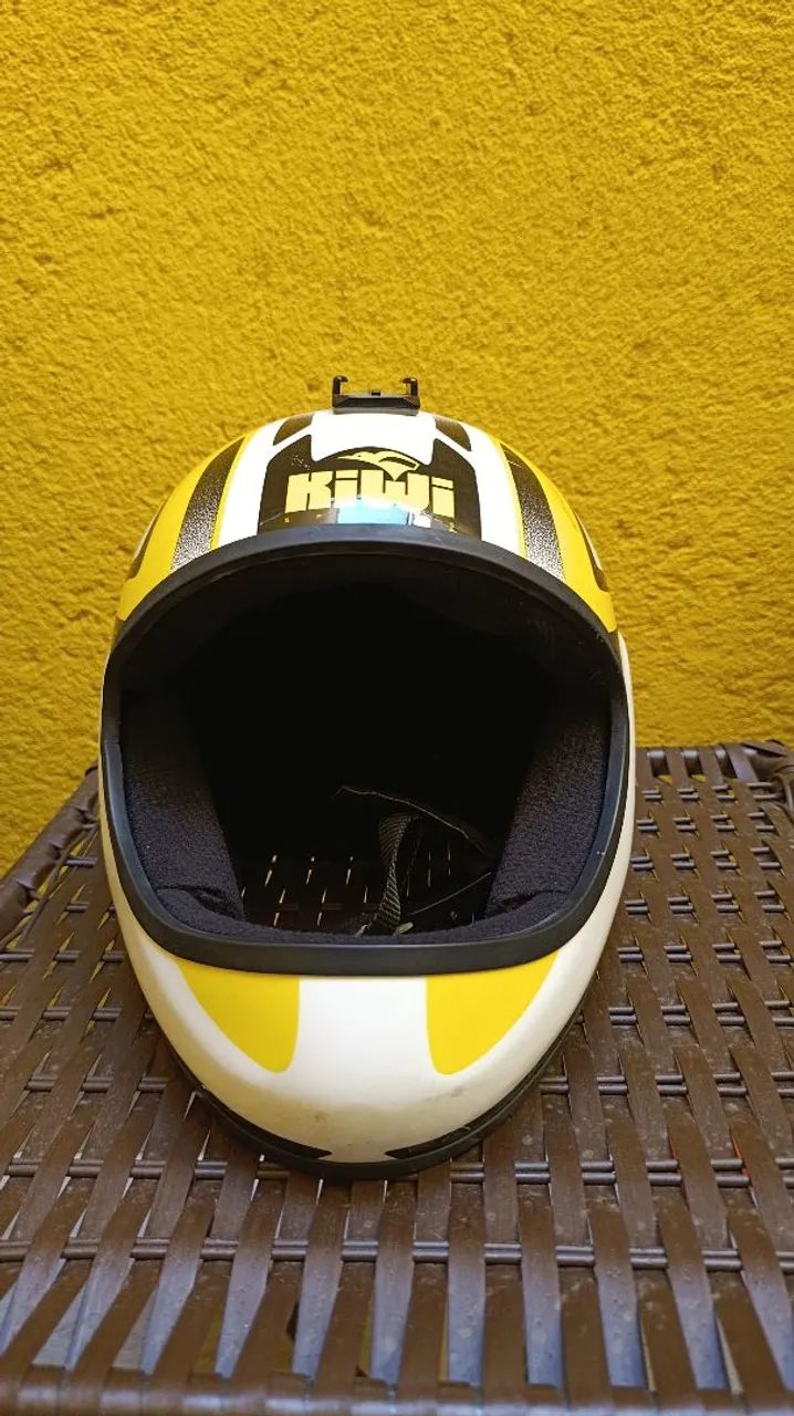 Capacete Kiwi Sports Branco e Amarelo Full Face Tamanho 62 - Usado 1 vez*<br><br>