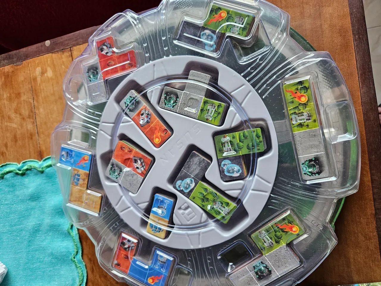 Jogo Planeta desconhecido nunca usado - Foto 4
