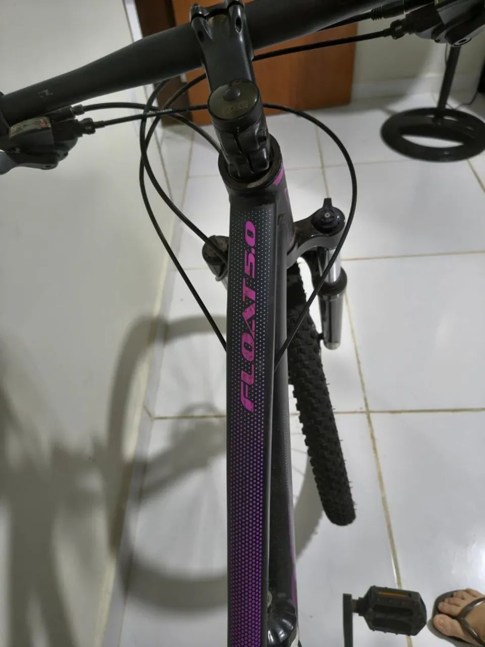 Bicicleta Mtb 29 Feminina Oggi Float Hds 5.0 15,5 Preta/pink - Foto 5