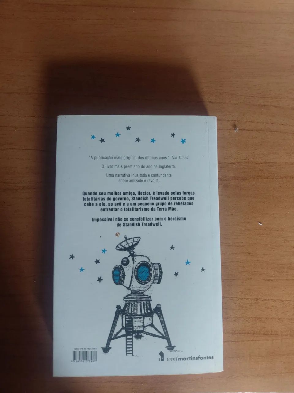 Livro - Lua de larvaa - Foto 2