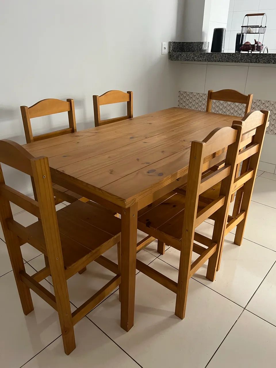 Mesa com seis cadeiras  - Foto 3
