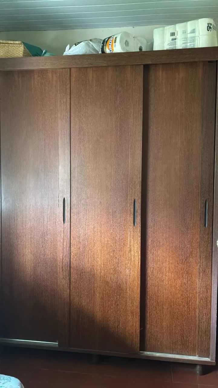 Guarda-roupa 
