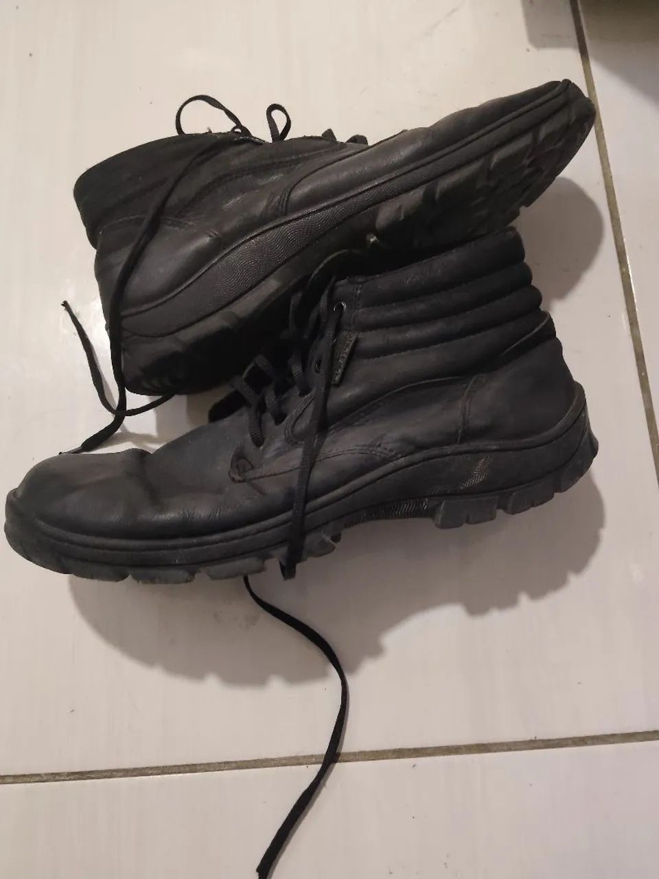 Bota preta