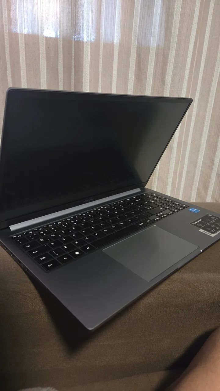 Notebook Samsung Galaxy Book 4 I3 256Gb - Foto 4