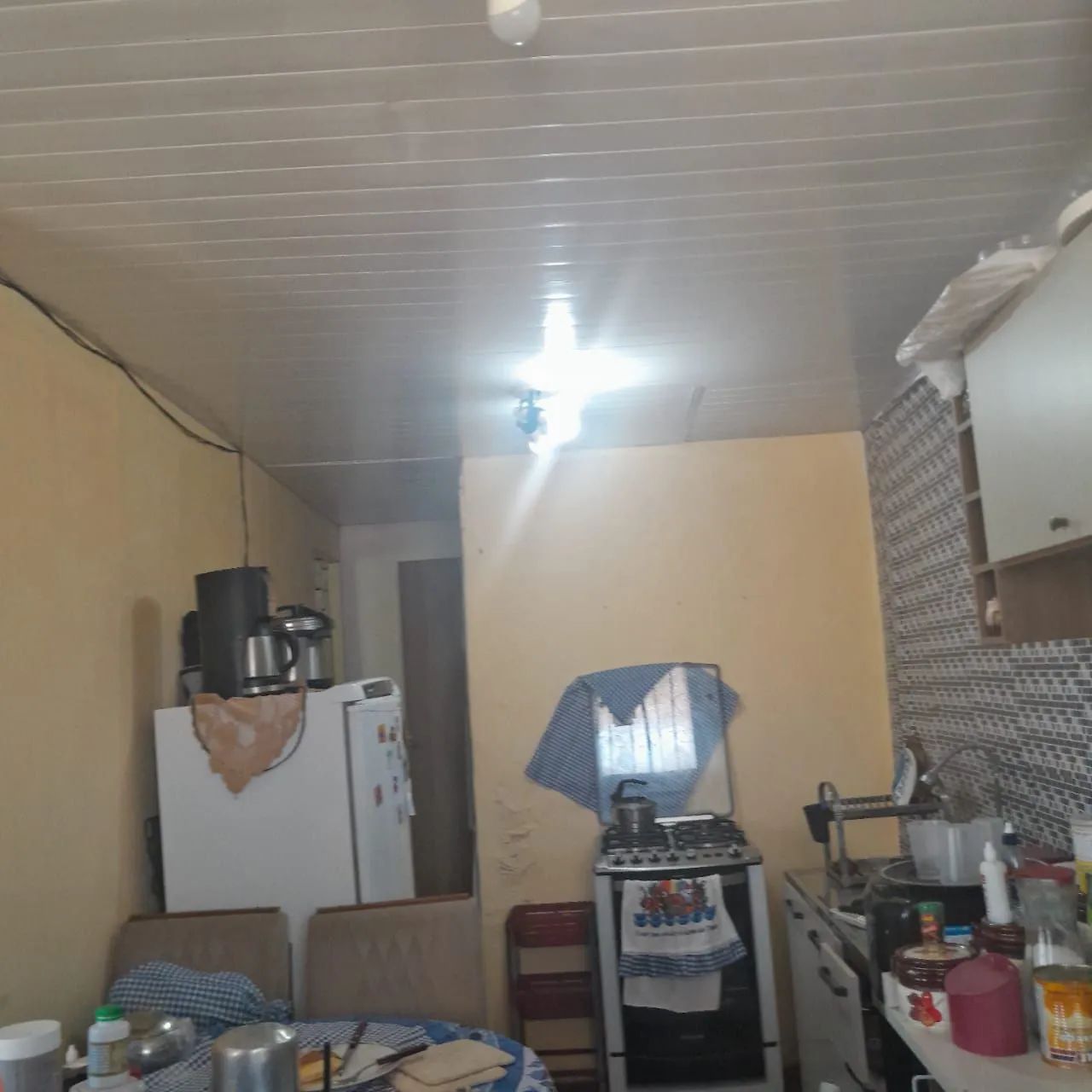 Vendo esta casa na Visconde Porto Alegre - Foto 4