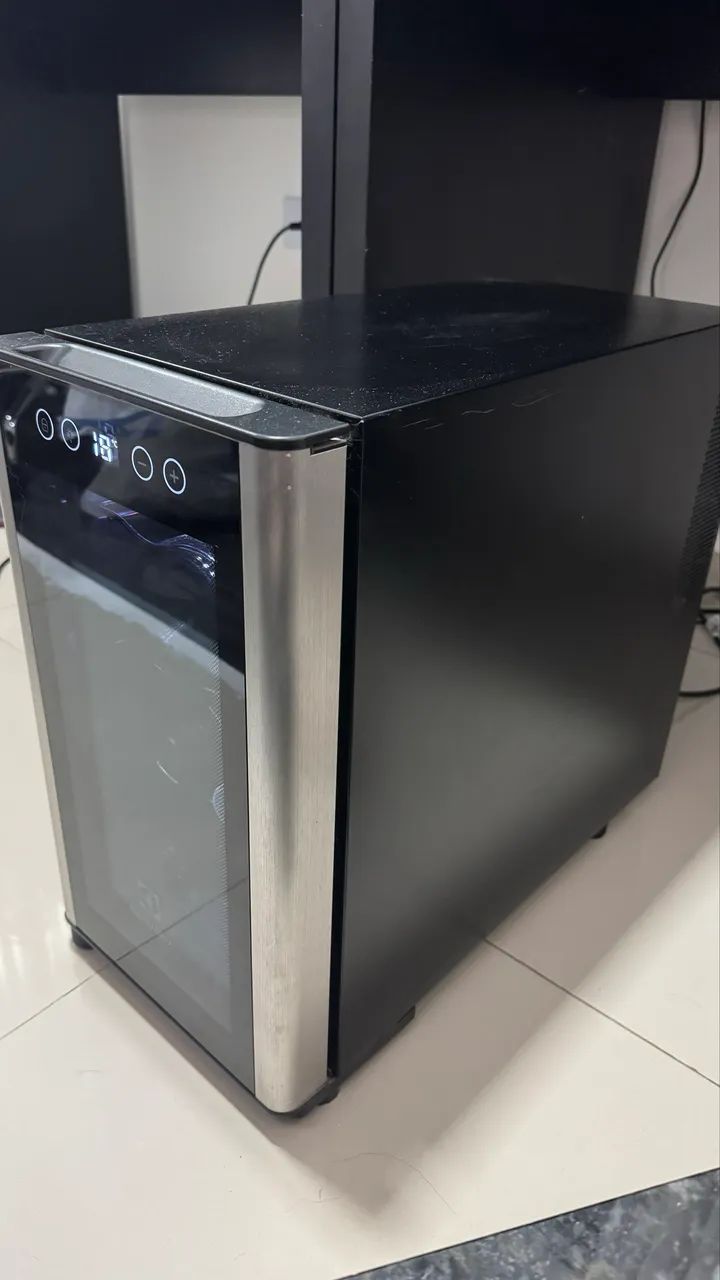 Adega Climatizada Electrolux ACS08 - 8 garrafas - Foto 2