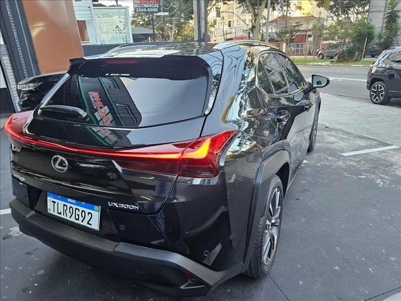 Lexus UX-300h 2.0 16V Aut. (Híbrido), foto 6 de 10
