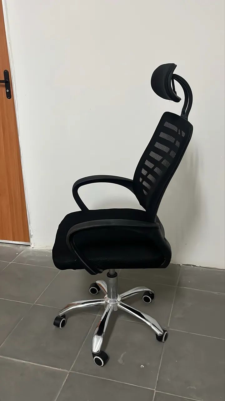 Cadeira de escritório com rodinha  - Foto 2