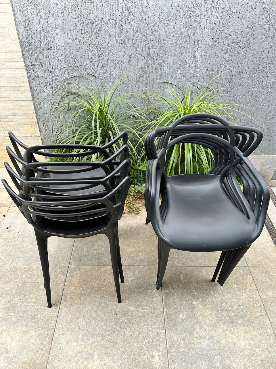 Kit com 8 Cadeiras Allegra Black - O Toque de Design que Seu Espaço Merece!