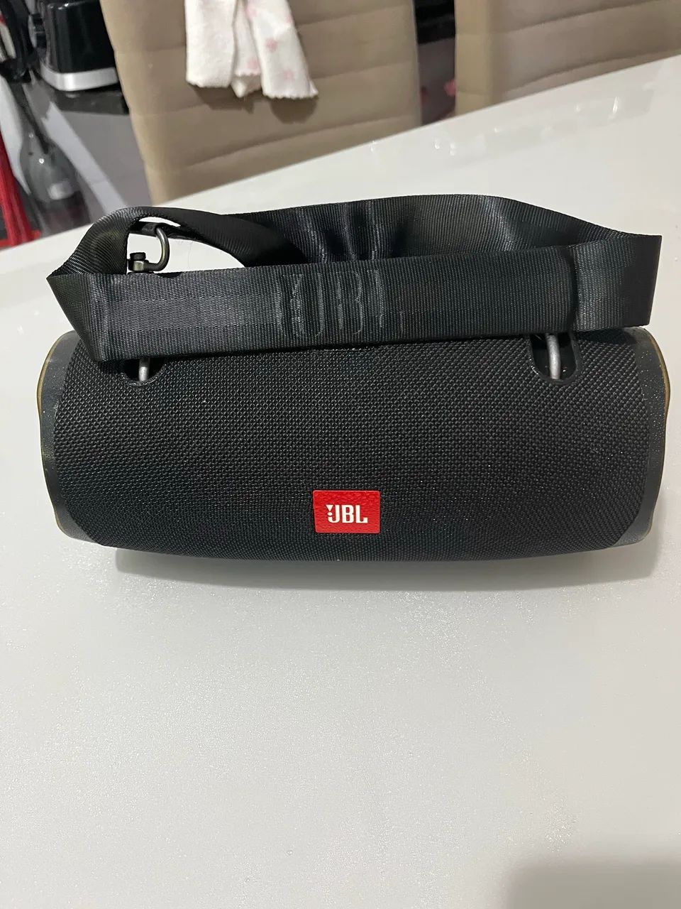 Estou vendendo uma caixa JBL original - Foto 2