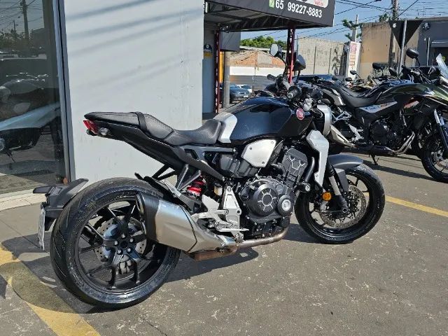 CB 1000 2019