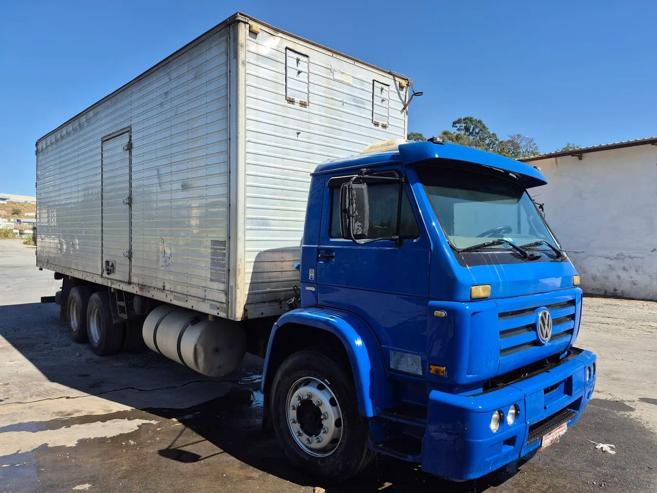 VW Titan 18310 2004 - Foto 2
