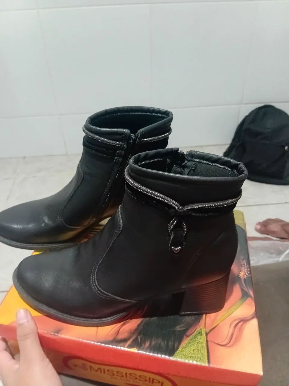 Bota cano curto 