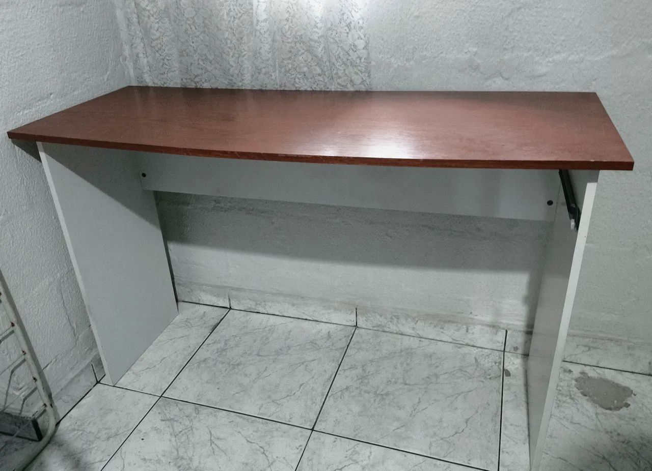 ? Mesa / Escrivaninha - 120 × 45 × 70 cm - Foto 3