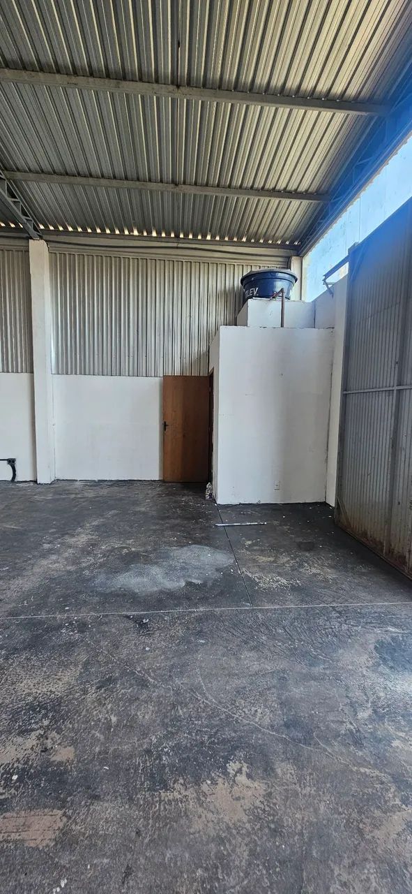 Aluga-se barracão de 390m²  - Foto 4