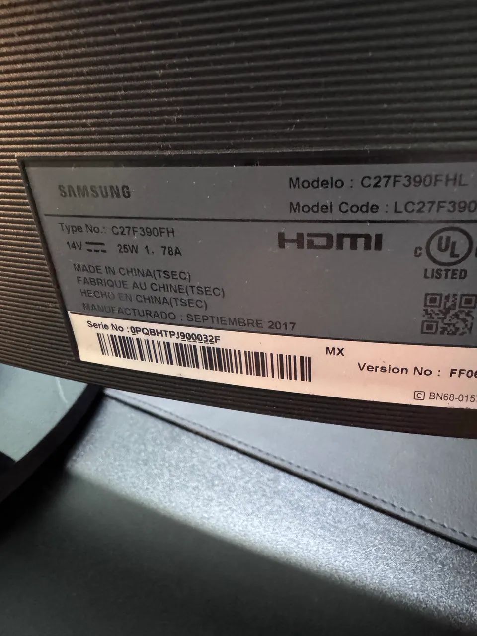 Monitor Samsung Curvo 27" Full HD - Ótimo para Home Office - Foto 2