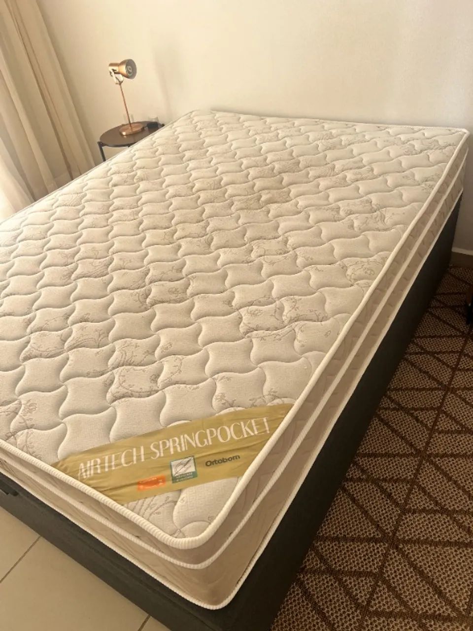 CAMA CASAL: COLCHÃO ORTOBOM COM BASE BAU - Foto 2