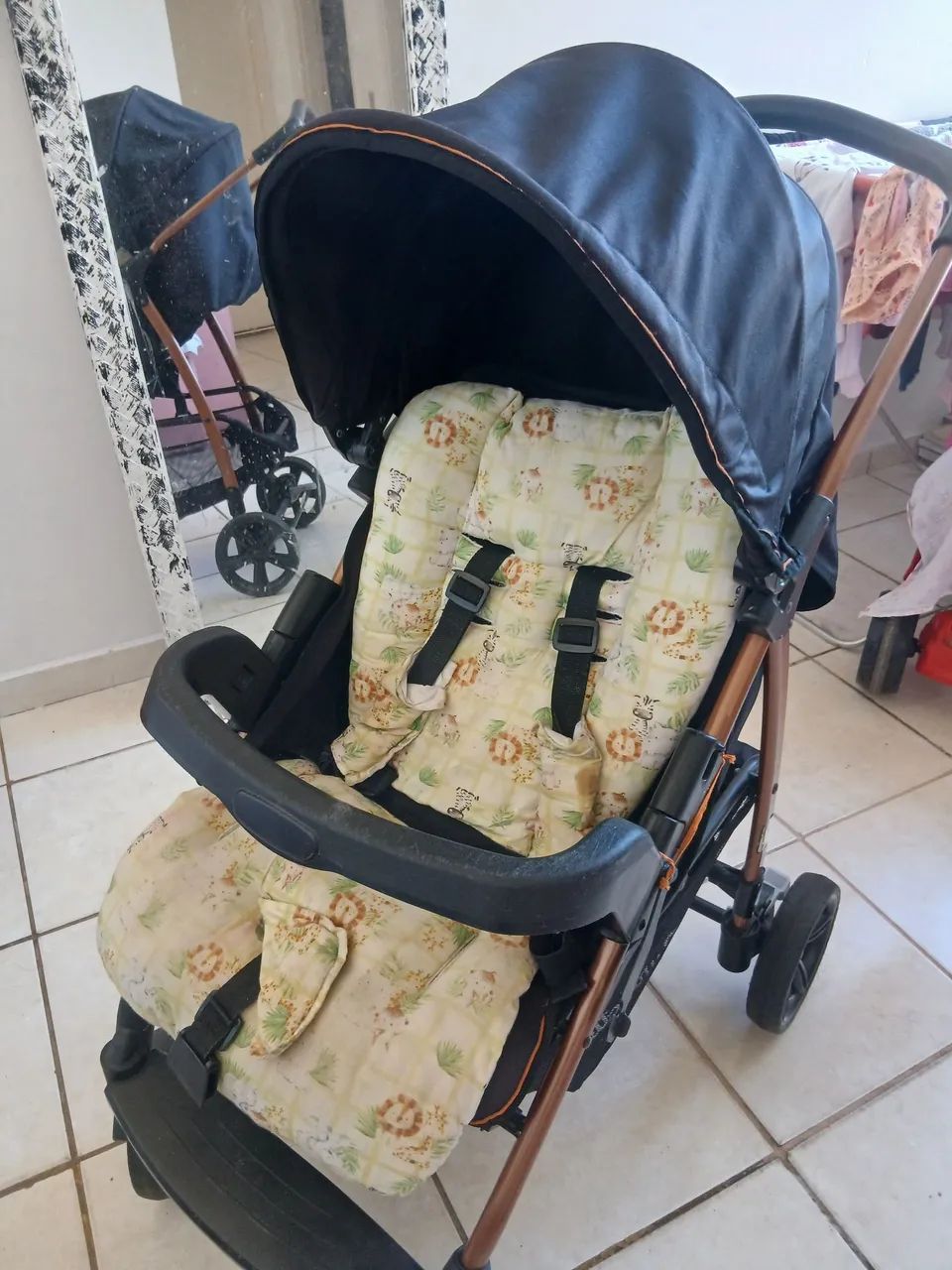 Vende-se carrinho de bebê Burigotto - Foto 3