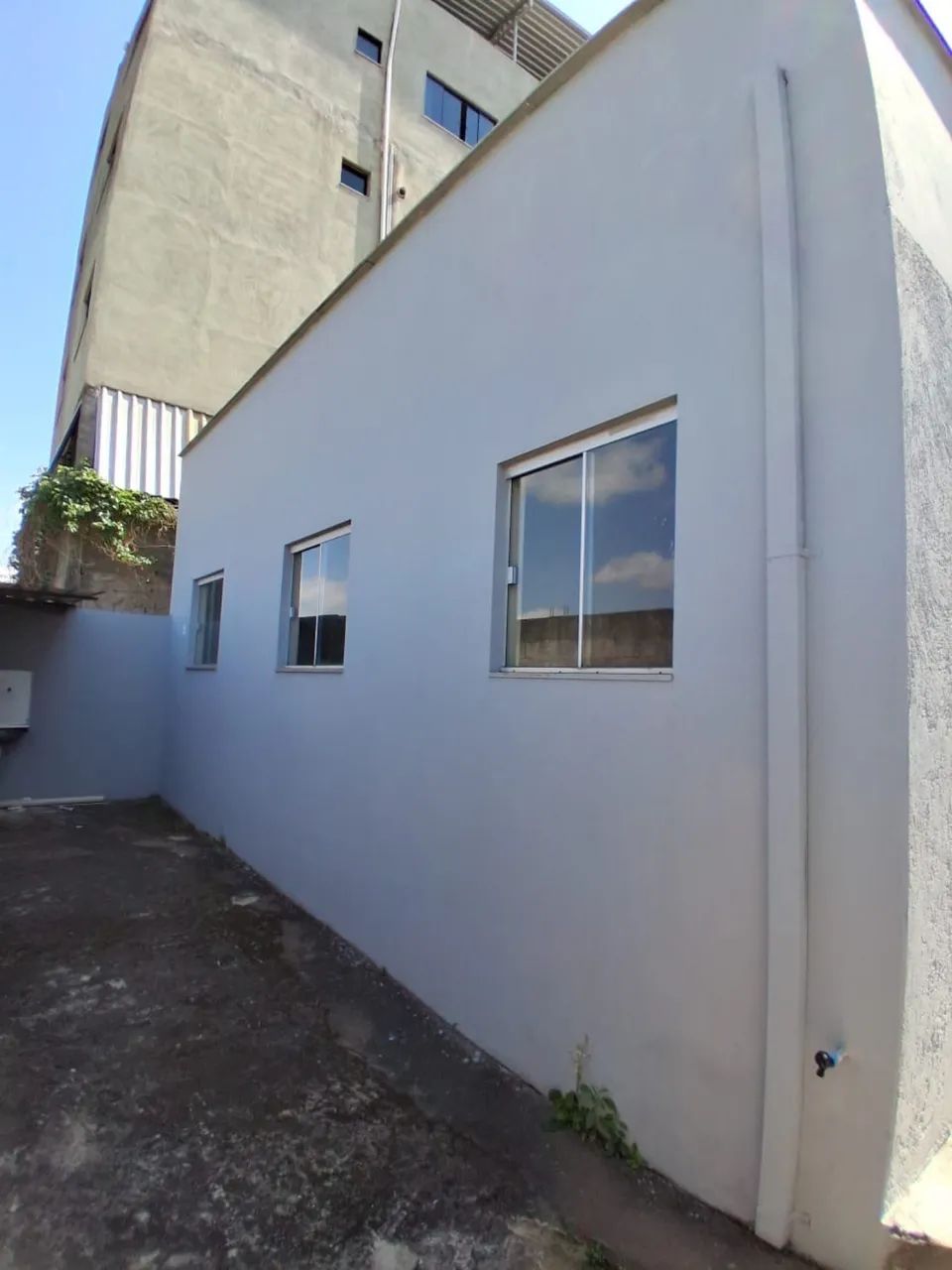 Vendo casa nova em Conselheiro Lafaiete MG - Foto 2
