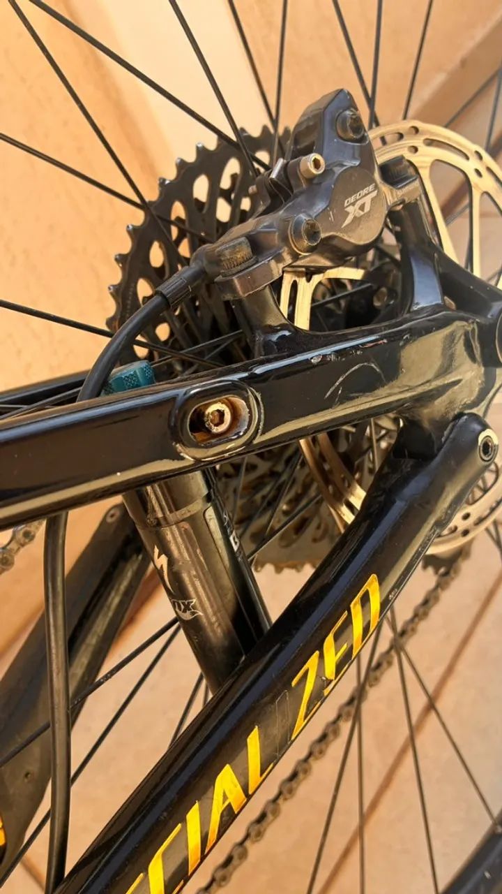 Specialized Epic 2017 full P, cambio SRAM GX, freios shimano XT e