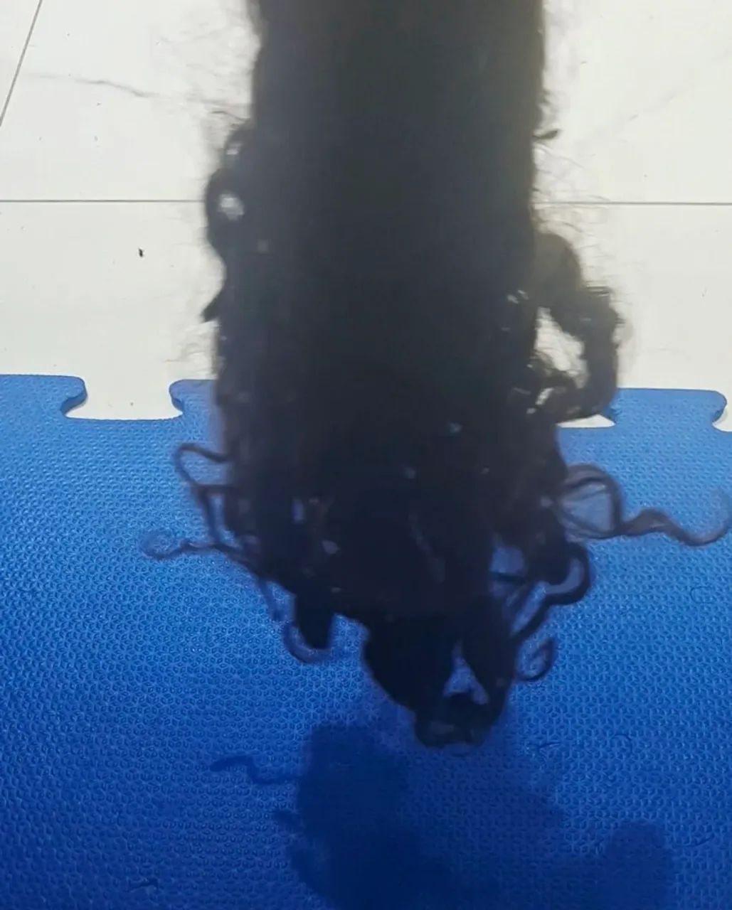 VENDO CABELO HUMANO NATURAL CACHEADO ?