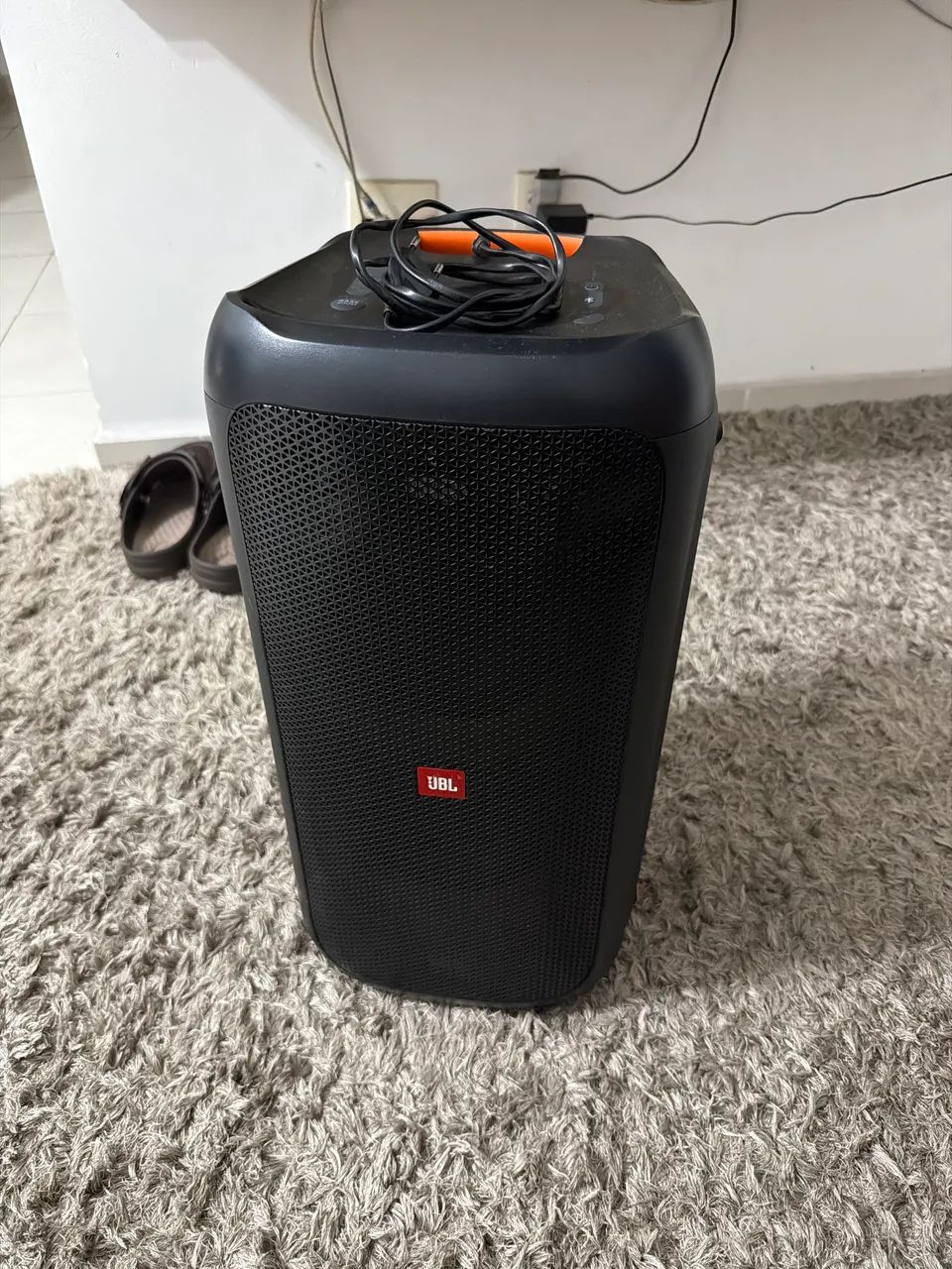 Caixa de som JBL PartyBox 100