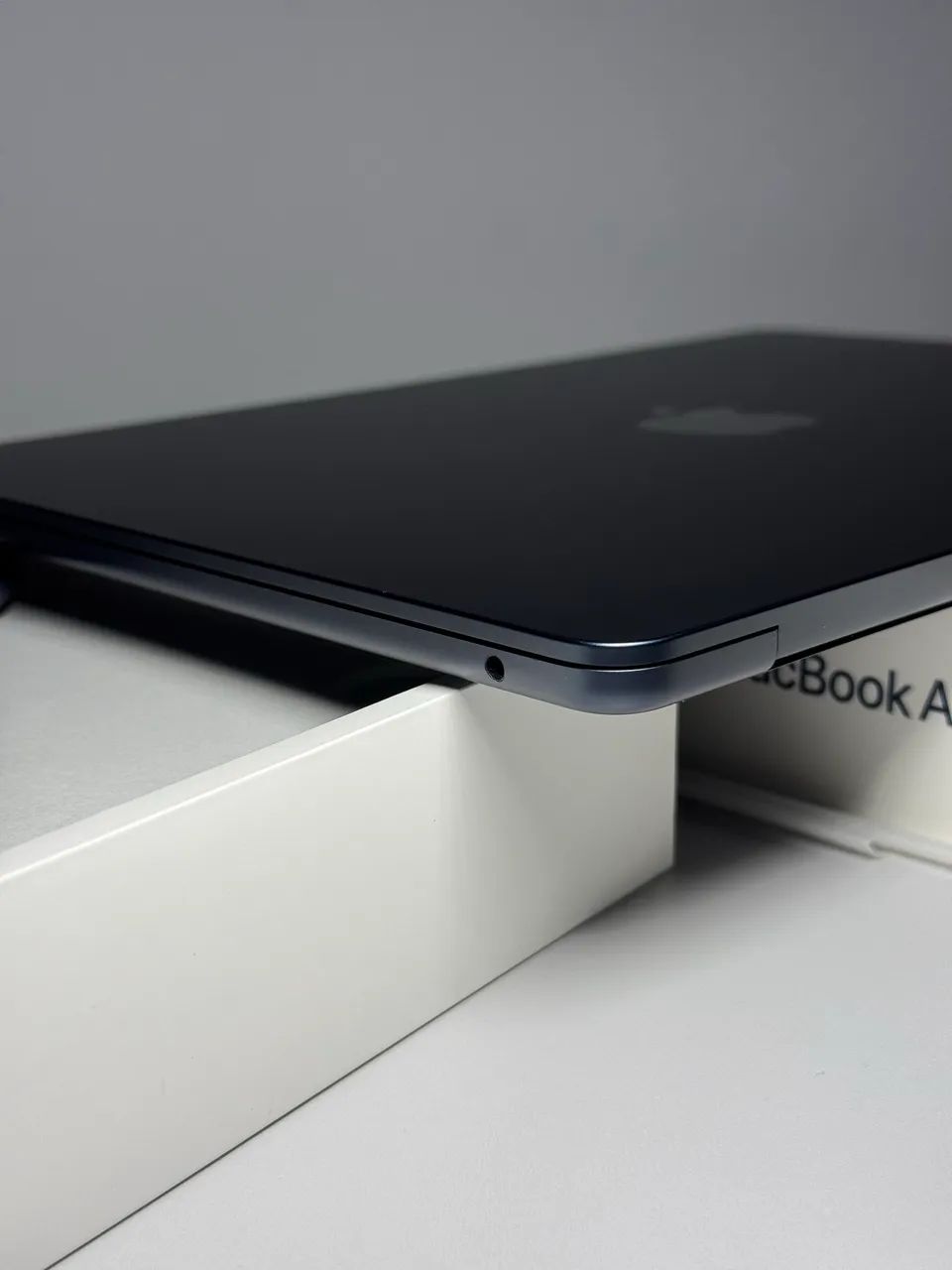 MacBook Air M2 8/256GB (2023) COMPLETO - Foto 4
