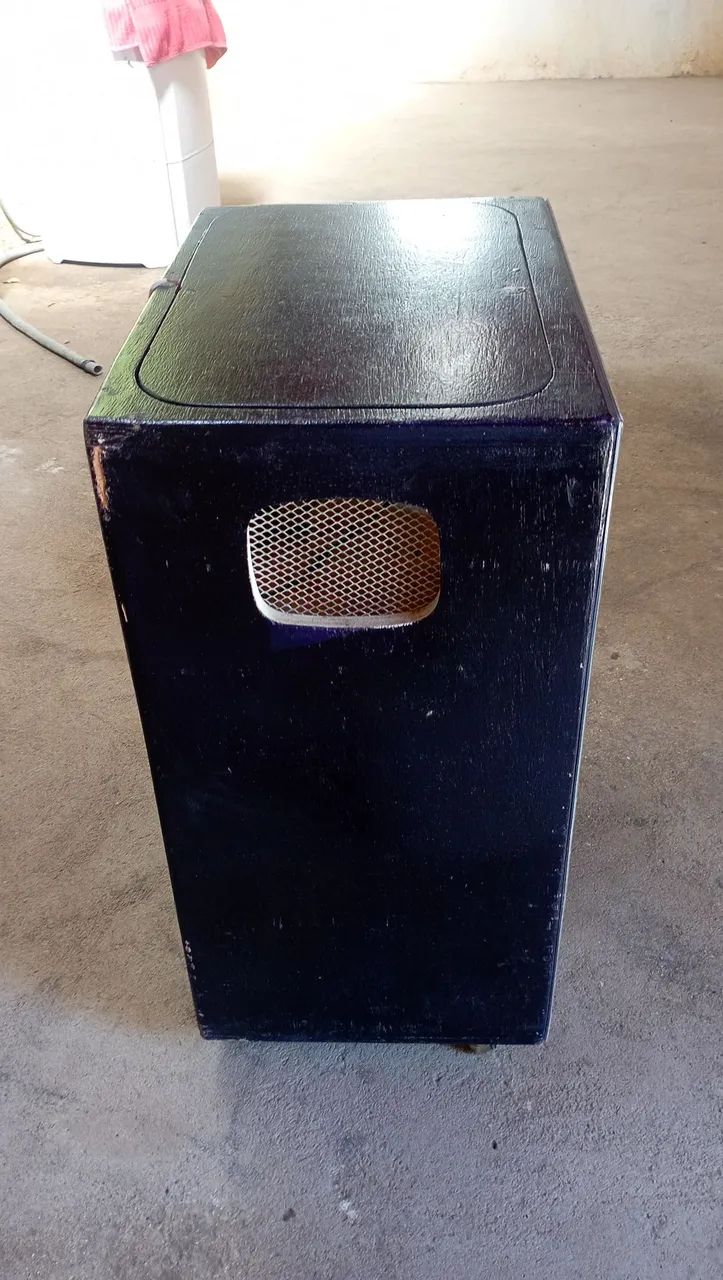 Vendo caixa de som vazia para 2 altofalante 69 e 1 subwoofer de 8 polegadas  - Foto 3