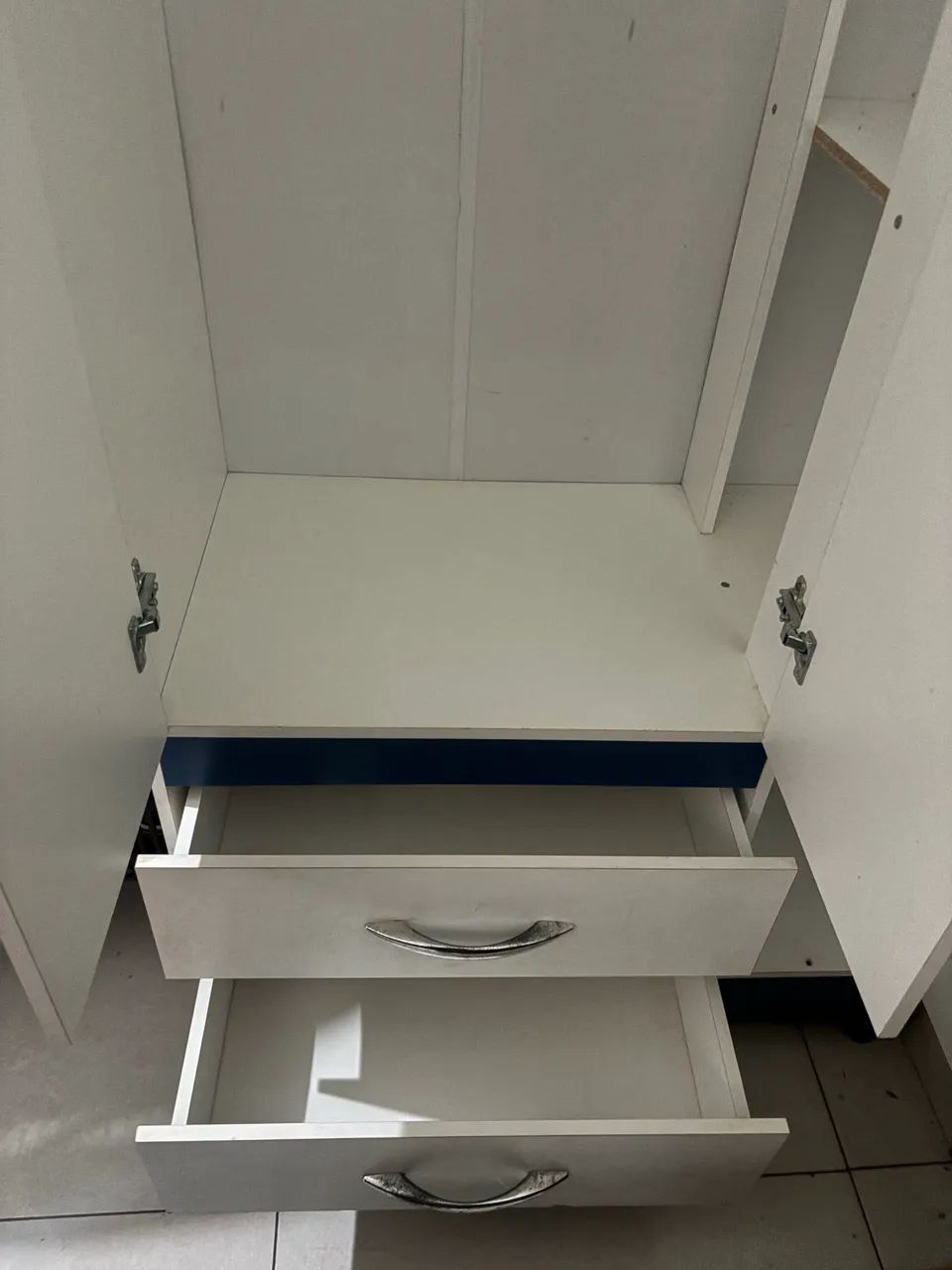Guarda roupa pequeno - Foto 4