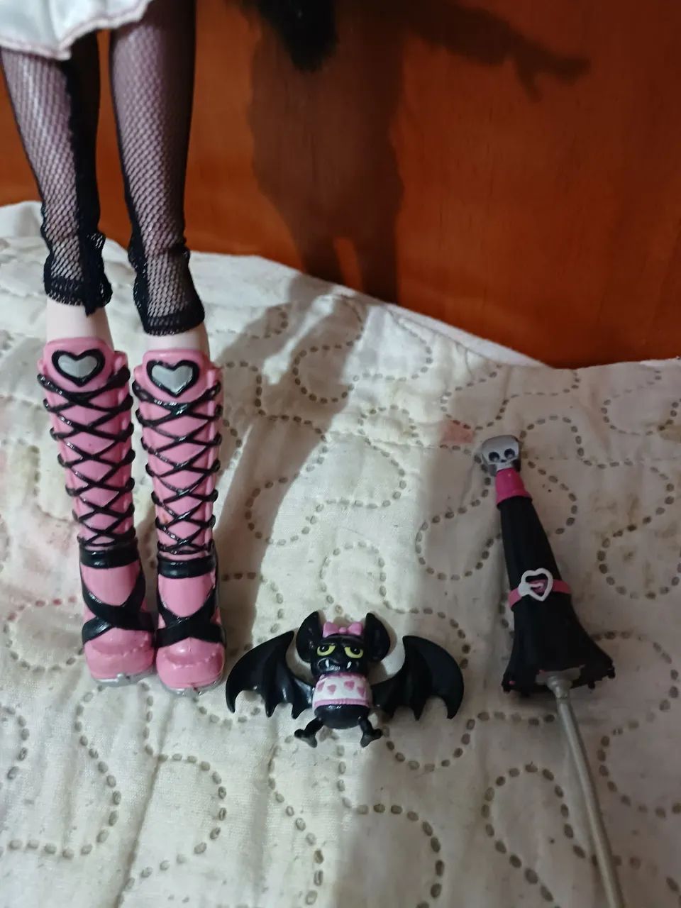 Boneca monster high draculaura.  - Foto 2