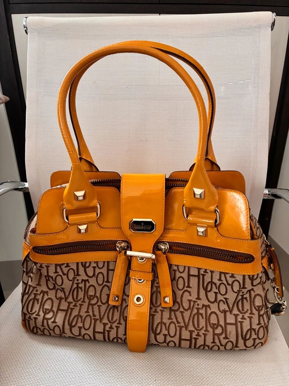 Bolsa Victor Hugo 