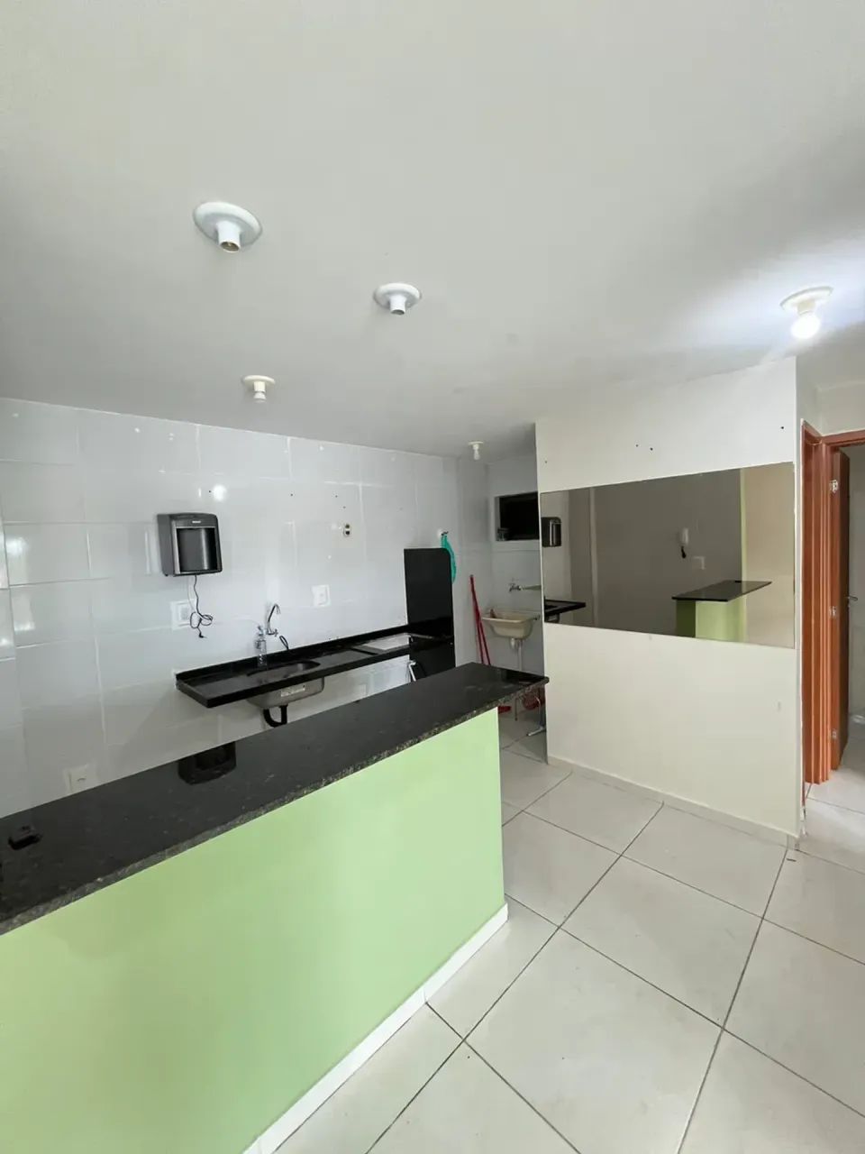 APARTAMENTO NASCENTE COM VARANDA E SUÍTE | LOCAÇÃO BANCARIOS - Foto 2