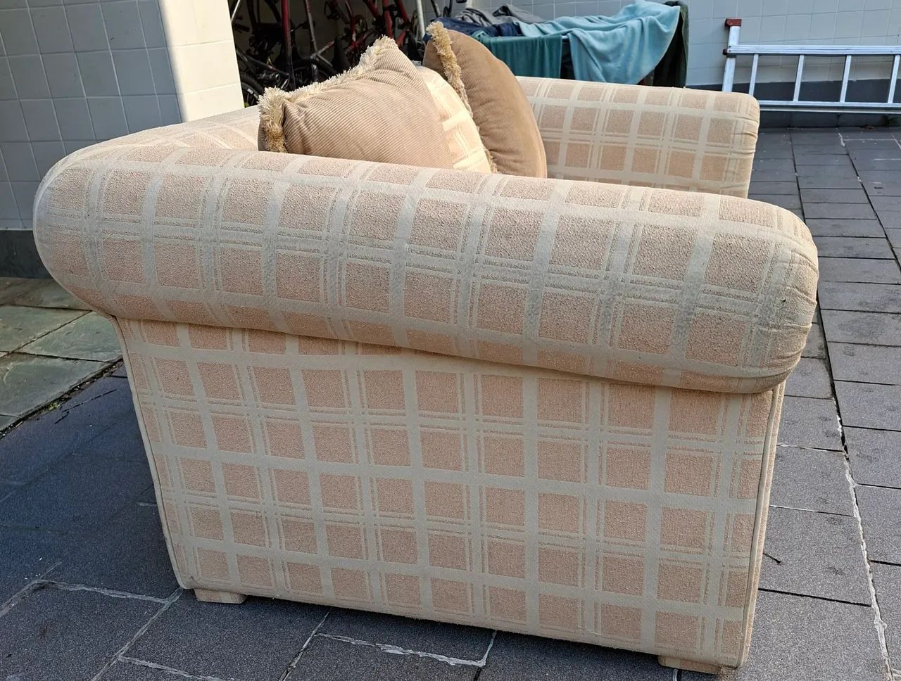 vendo Sofá 2 lugares - Foto 4