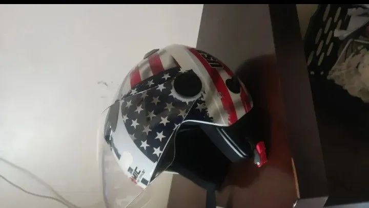 Capacete atômica pro tork