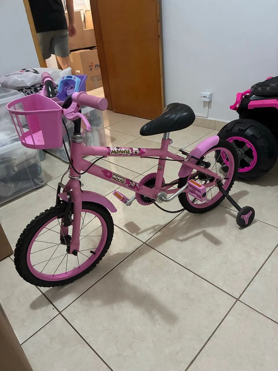 Bicicleta Infantil Minnie Mouse Aro 16 Rosa com Cestinha e Rodinhas - Foto 5