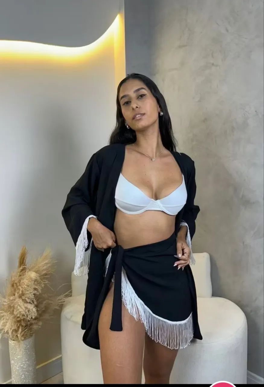 Saída preta com franjas  - Foto 2