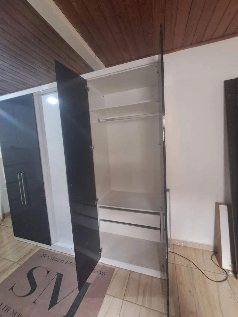 Guarda roupa com entrega grátis  - Foto 3