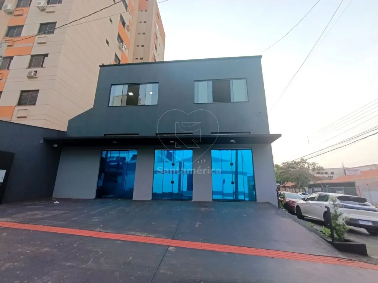 Sala comercial para alugar no Centro de Londrina, Próximo ao Museu Historico
