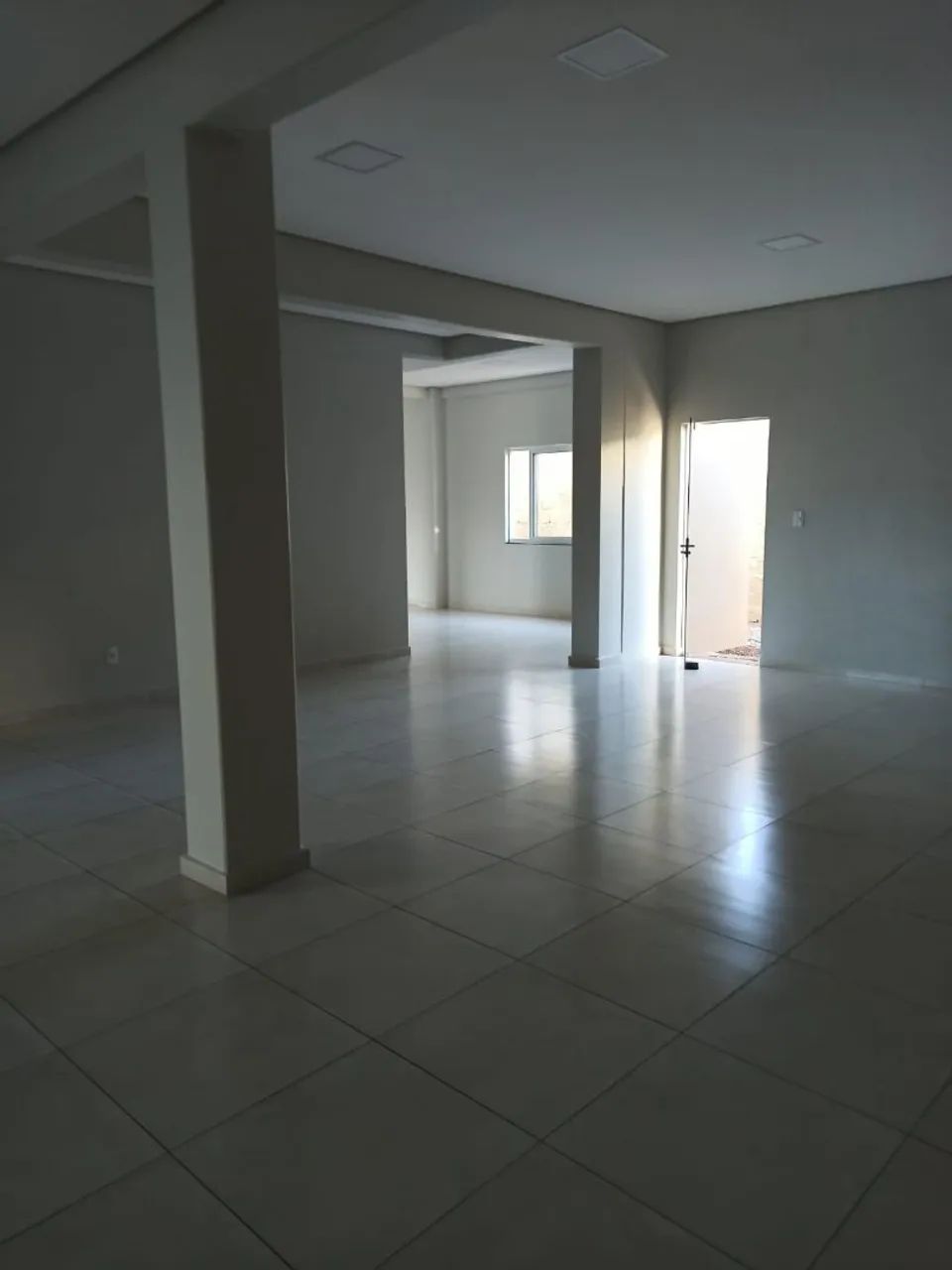 Sala comercial  contato *
