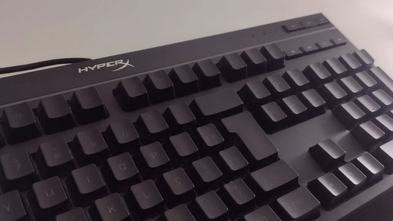 Teclado Gamer Hyperx Alloy Core RGB - Foto 2
