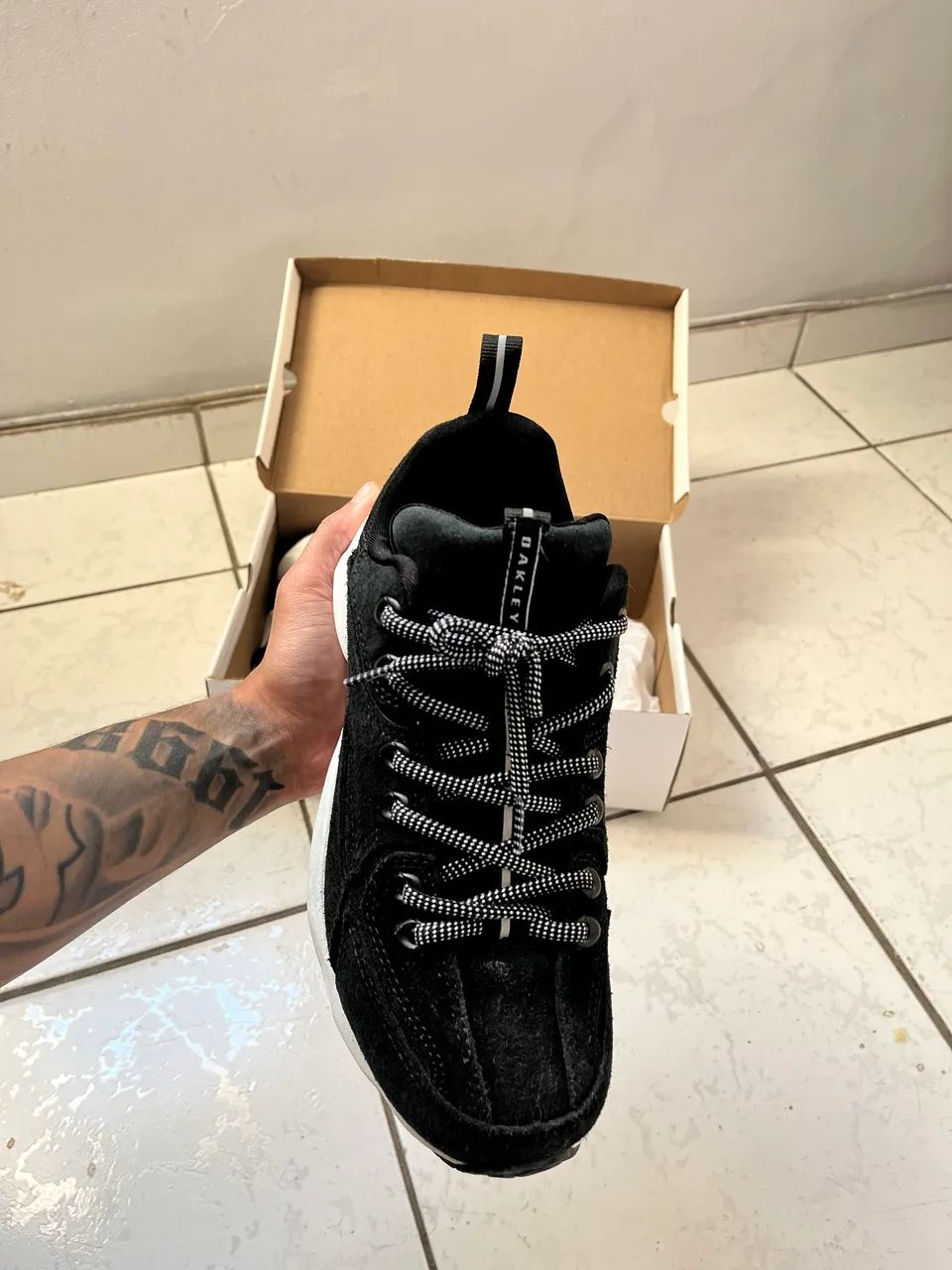Tênis Oakley Flak Ii Snkr original - Foto 4