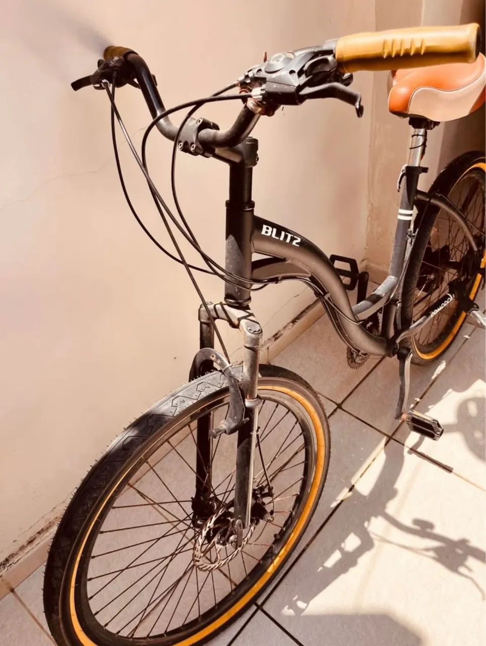 Bicicleta aro alumínio 26, 21 marchas. - Foto 2