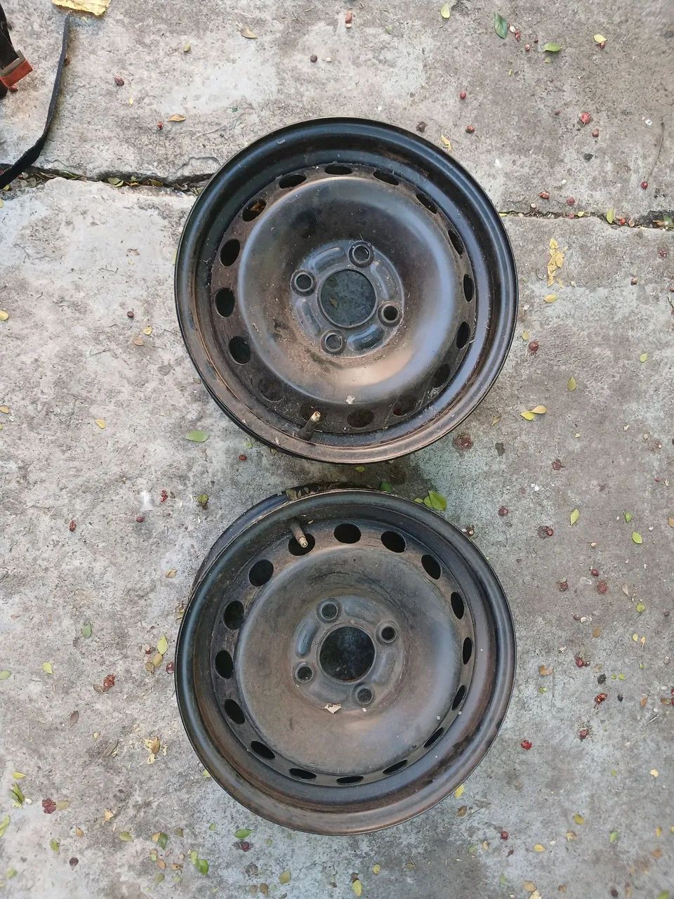 Roda aro 14 Ford estado de zero - Foto 2