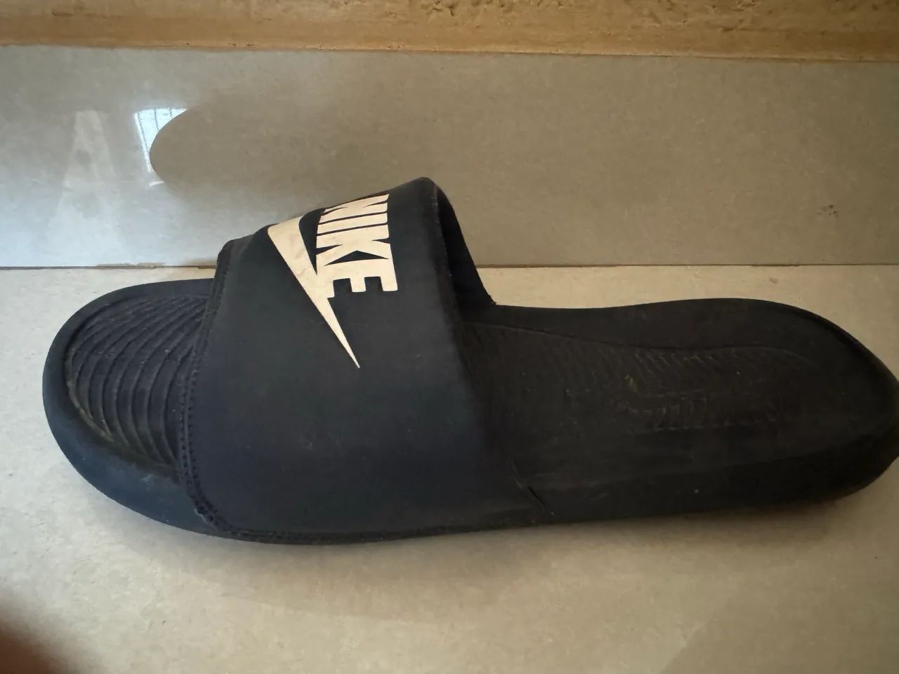 Vendo chinelo Nike tamanho 44 - Foto 4