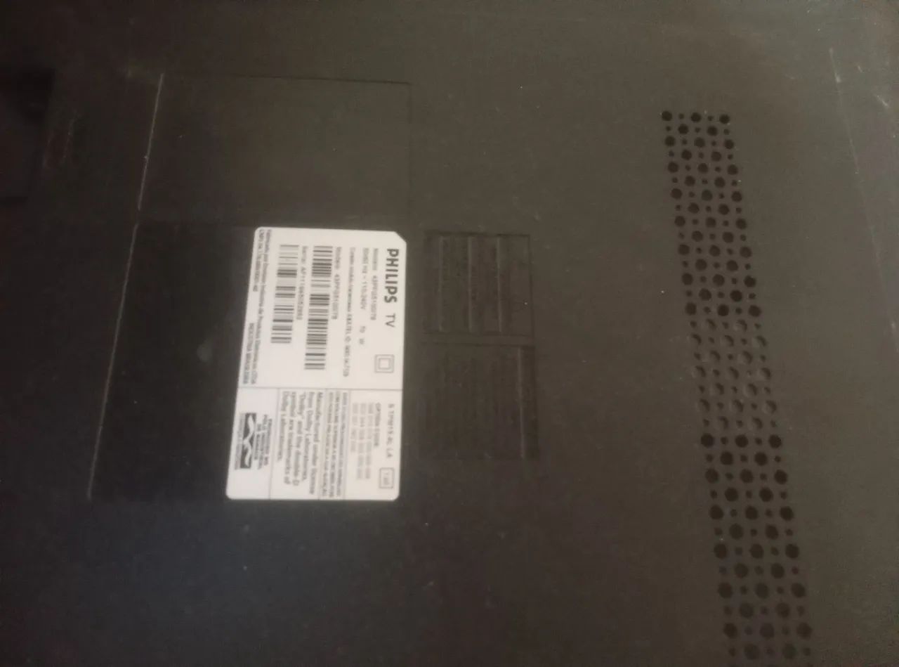 Tv Philips 43PFG5813/78 funcionando com tela quebrada  - Foto 4