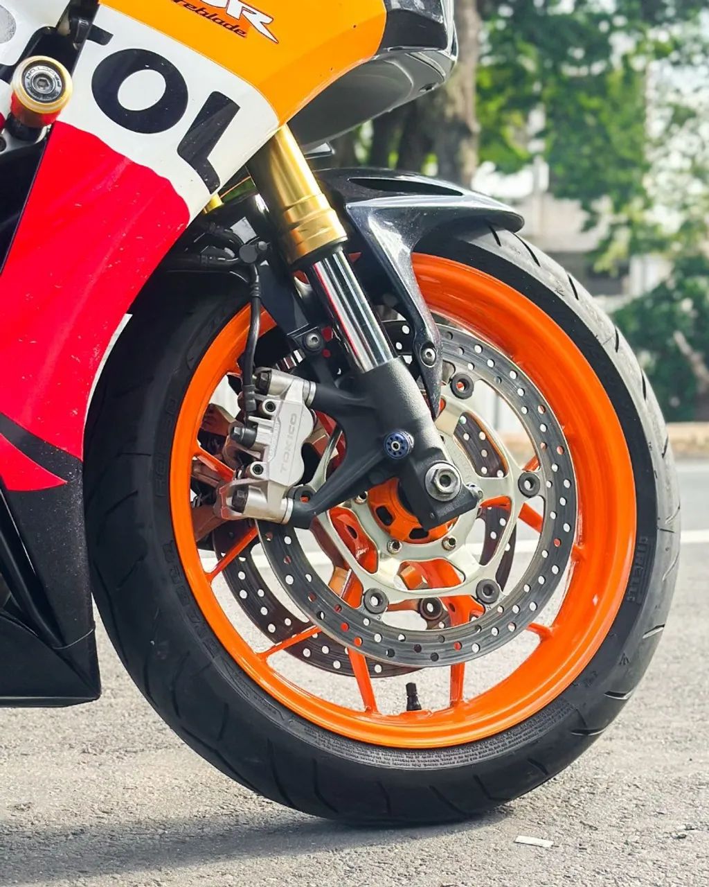 Honda Cbr 1000 Rr Fire Blade - Foto 3