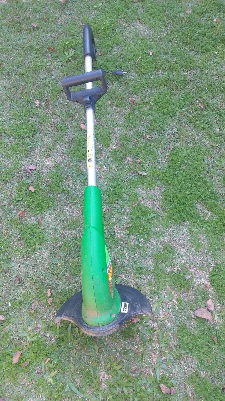 VENDO ROÇADEIRA ELÉTRICA  - Foto 3