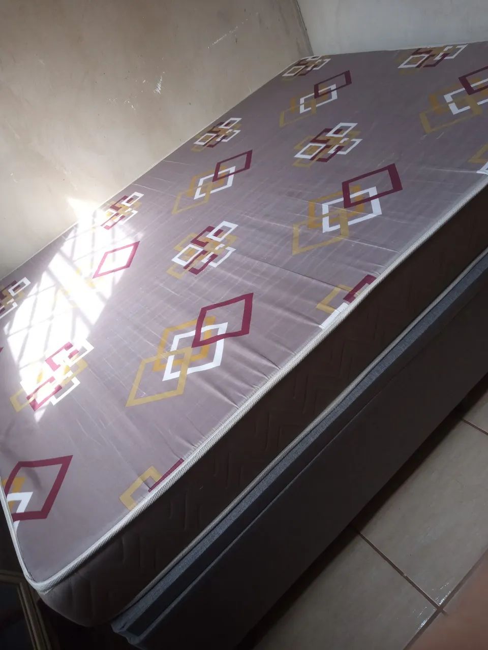 Vendo cama baú casal - Foto 2