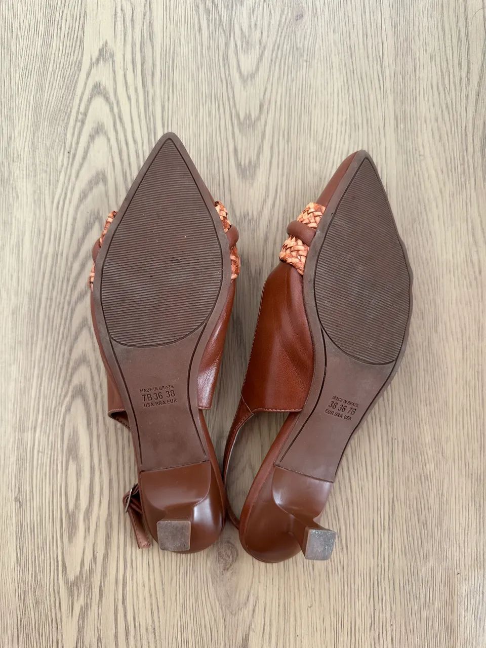 Sapato Scarpin Constance núm 36 - Foto 4