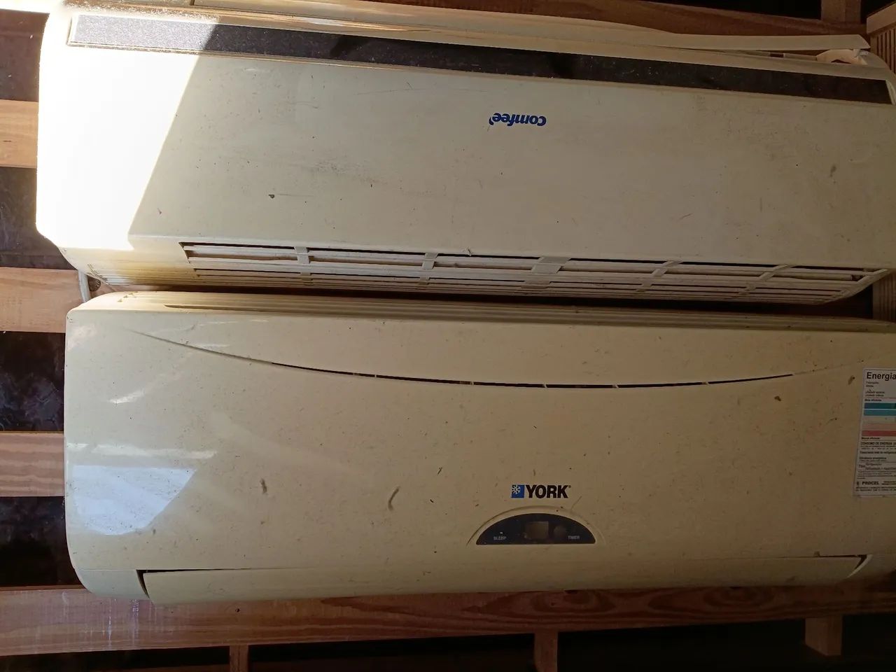 02 ar condicionado cada 850,00